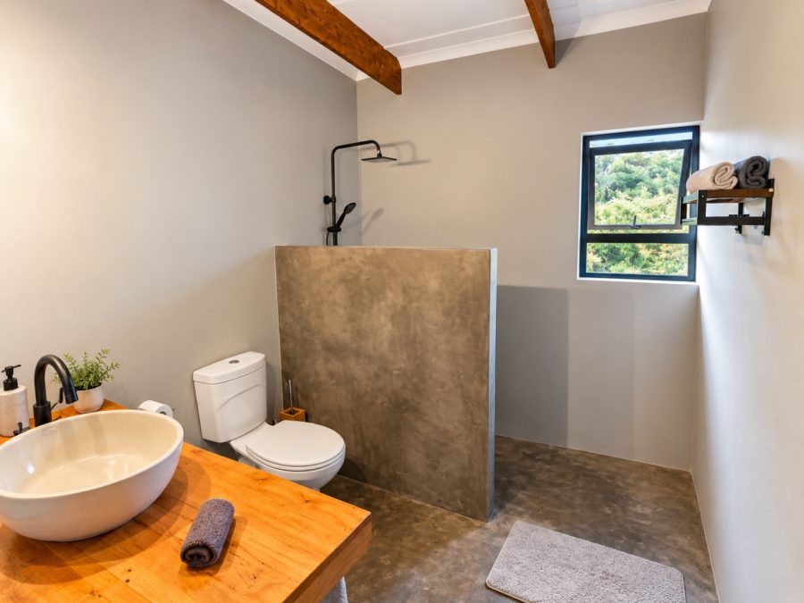 2 Bedroom Property for Sale in Cannon Rocks Eastern Cape